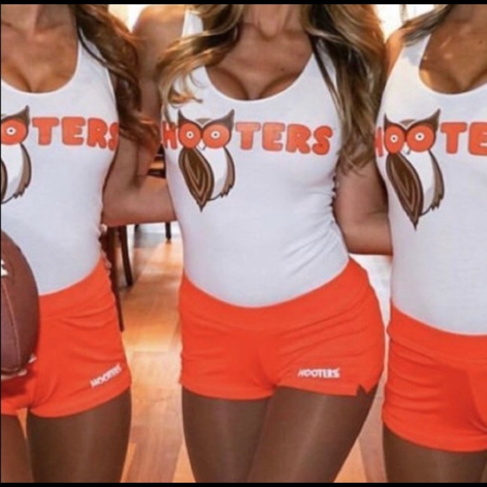 Authentic Hooters Nylons Suntan C